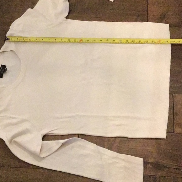 Banana Republic Forever sweater - Picture 4 of 8